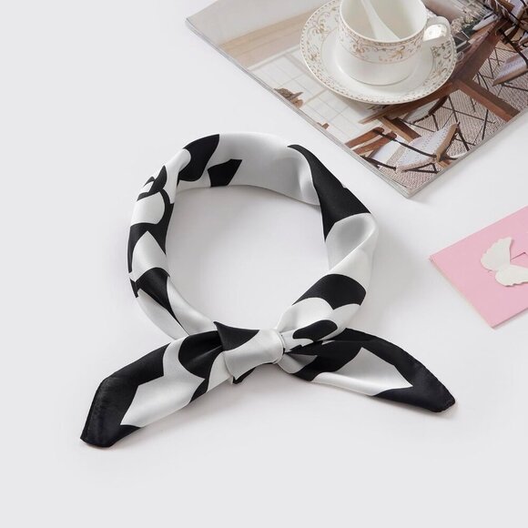 Women Big Flower Headscarf Satin Bandana Pattern Polyester Breathable Scarves - Picture 2 of 7